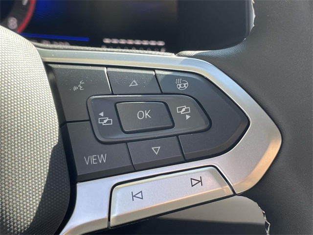 2025 Volkswagen Taos SE photo 24