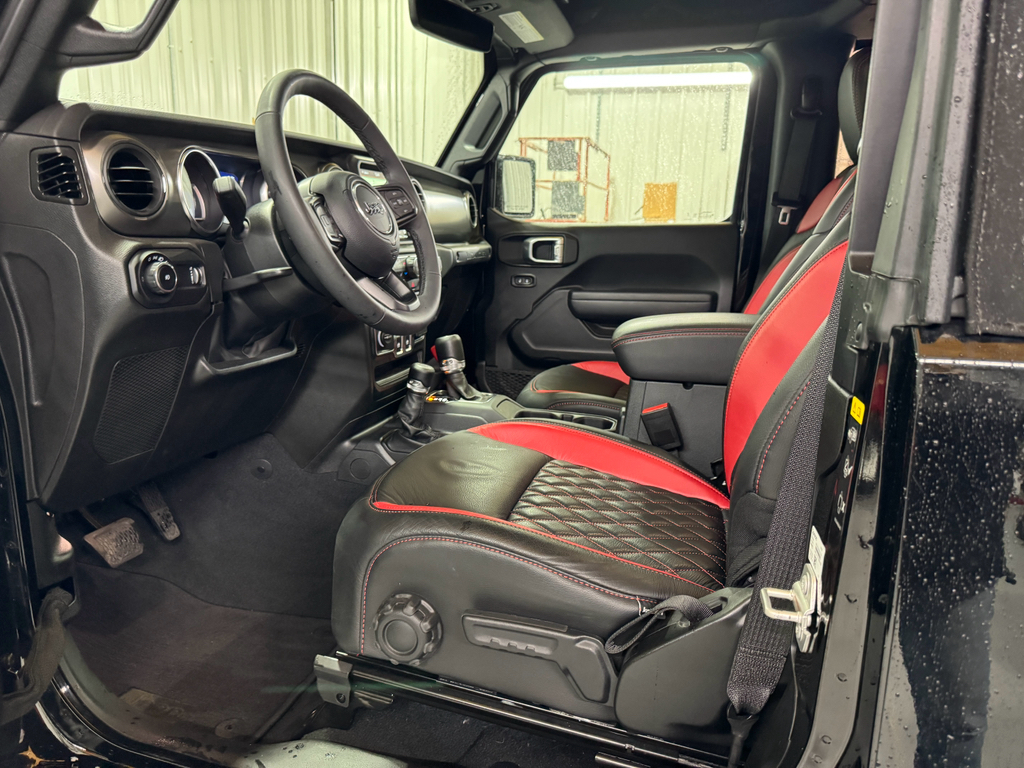 2023 Jeep Wrangler Sport S photo 3