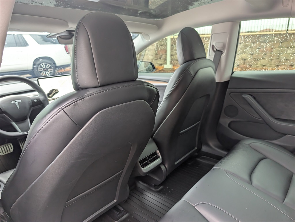 2021 Tesla Model 3 Performance photo 15