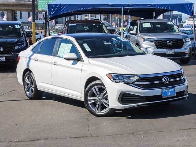 2023 Volkswagen Jetta SE