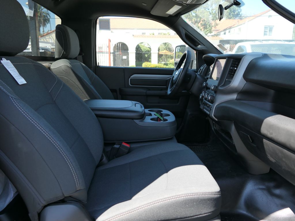 2024 Ram 3500 Tradesman SLT photo 23