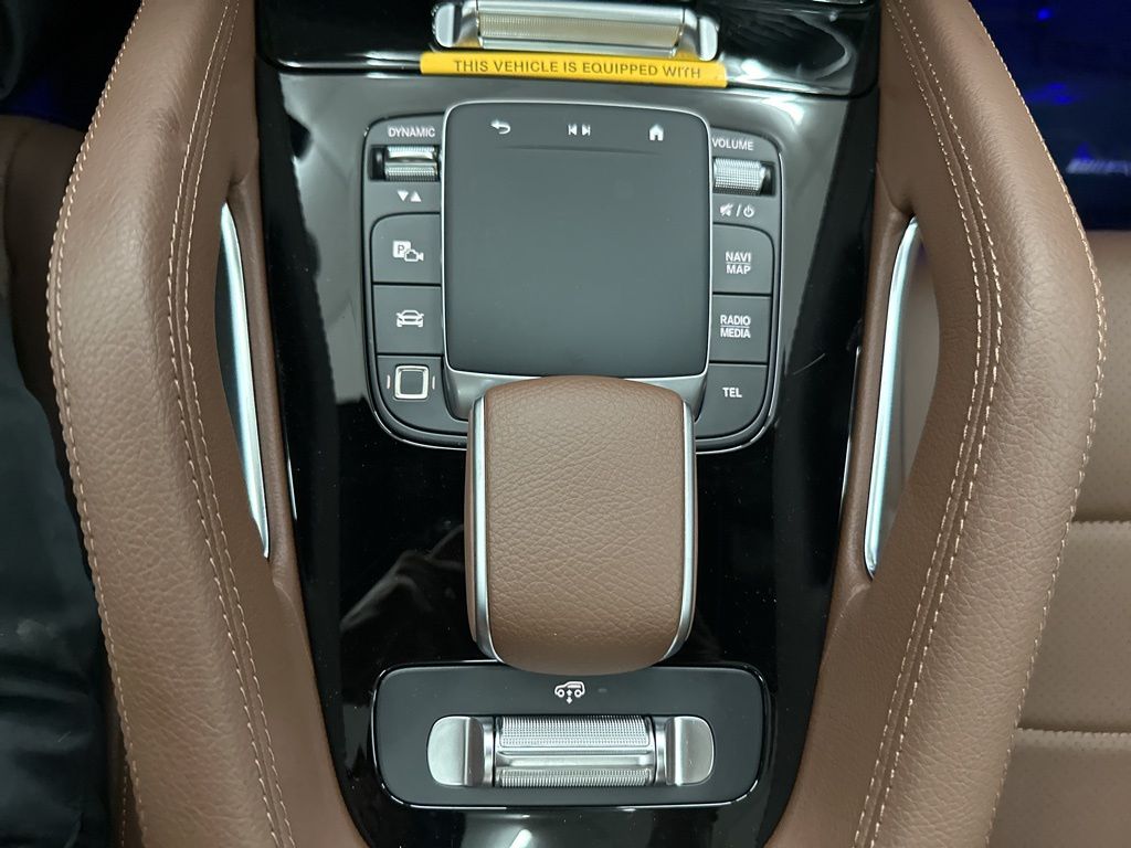 2026 Mercedes Benz GLS 450 4MATIC photo 17