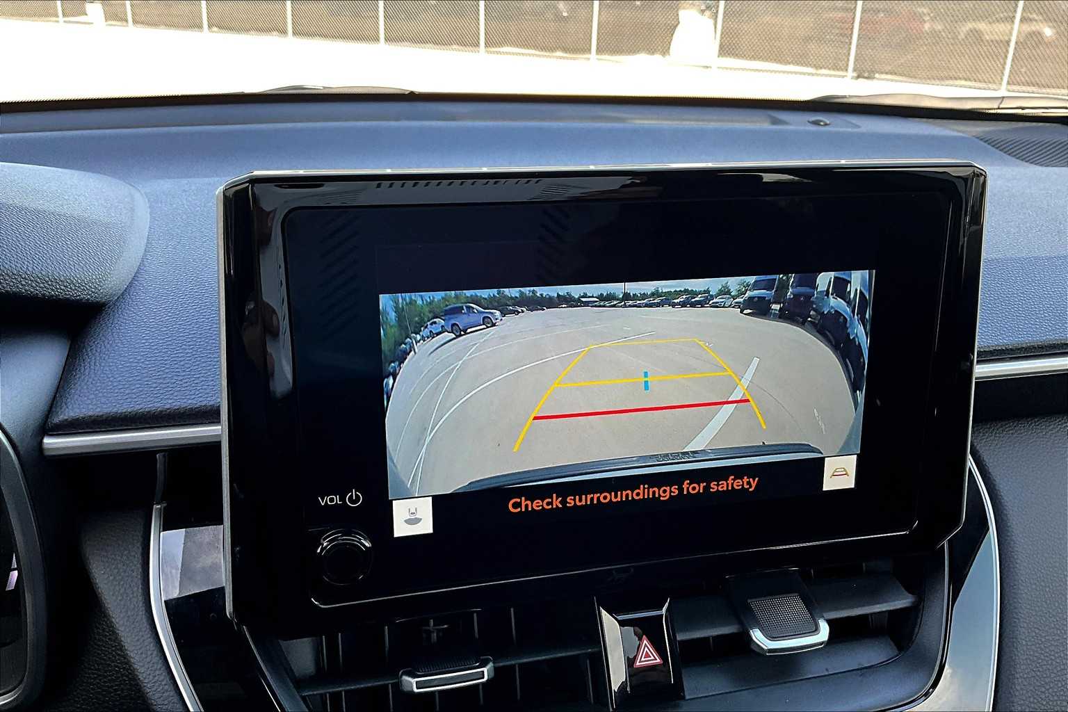2024 Toyota Corolla Cross Hybrid XSE photo 26