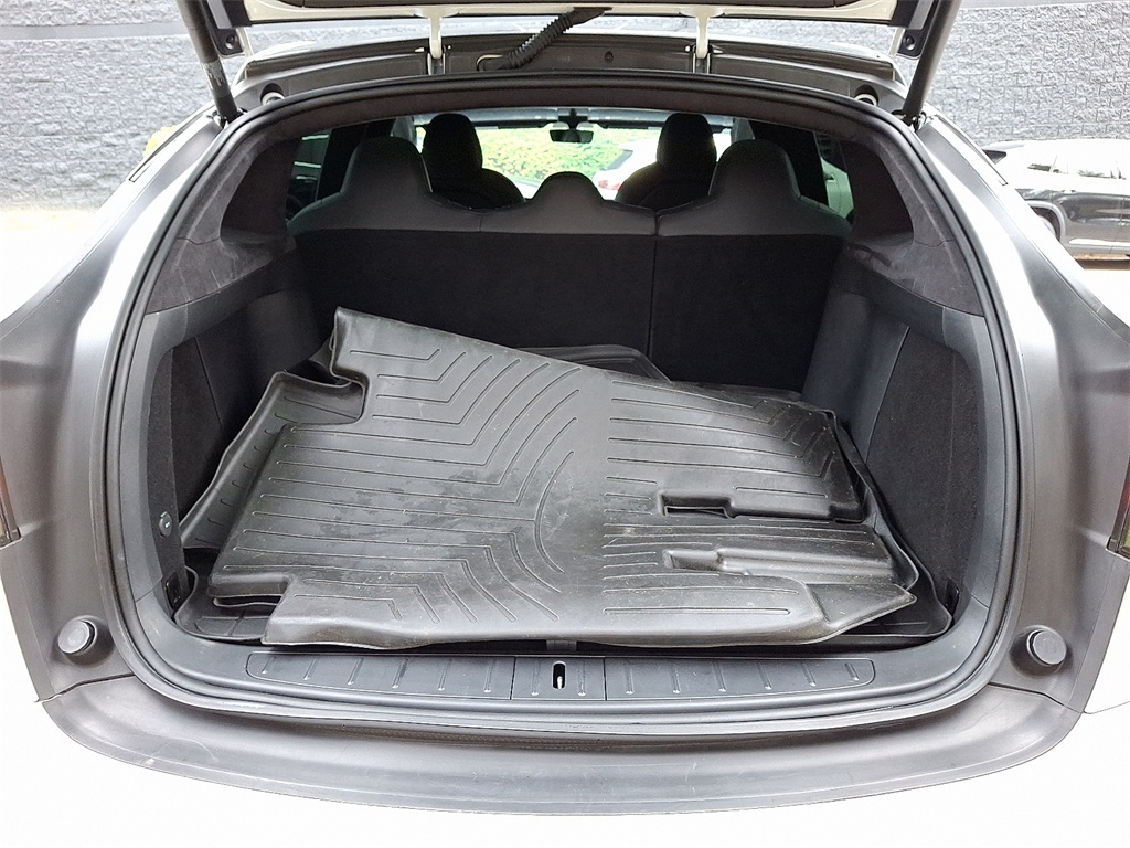 2020 Tesla Model X Long Range photo 25