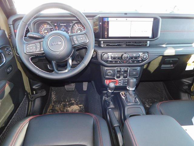 2025 Jeep Wrangler Rubicon X photo 15