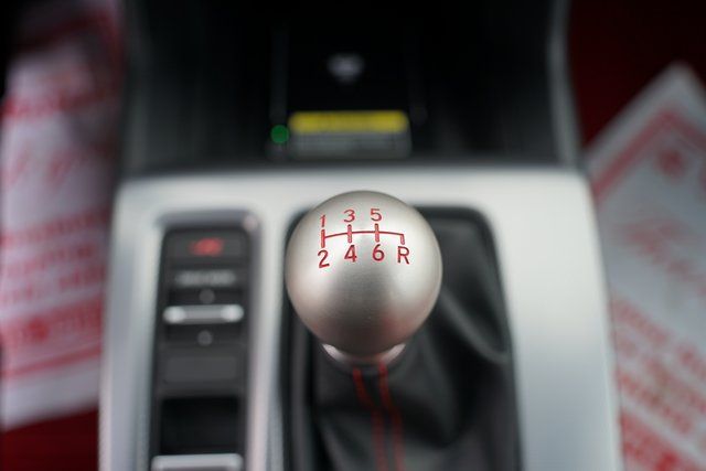 2025 HONDA CIVIC TYPE R - Image 18