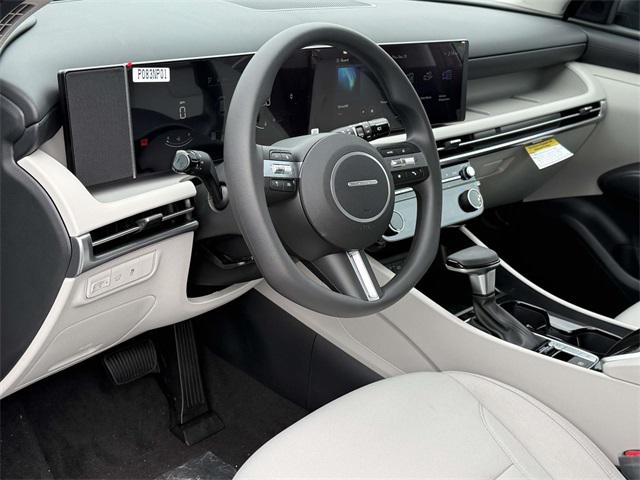 2026 Hyundai Tucson SEL photo 2
