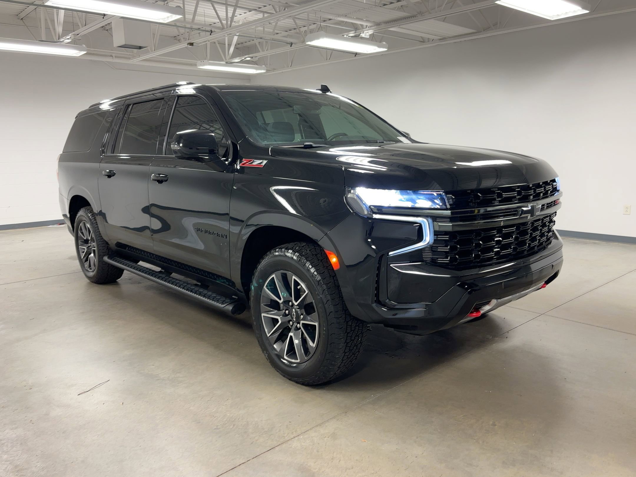 2021 Chevrolet Suburban Z71 photo 4