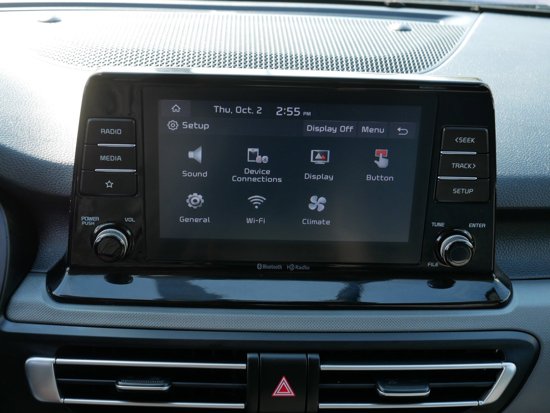 2023 Kia Seltos LX photo 29