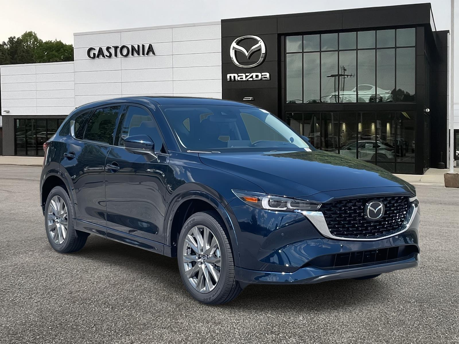 2025 Mazda CX-5 S Premium Plus package's photo