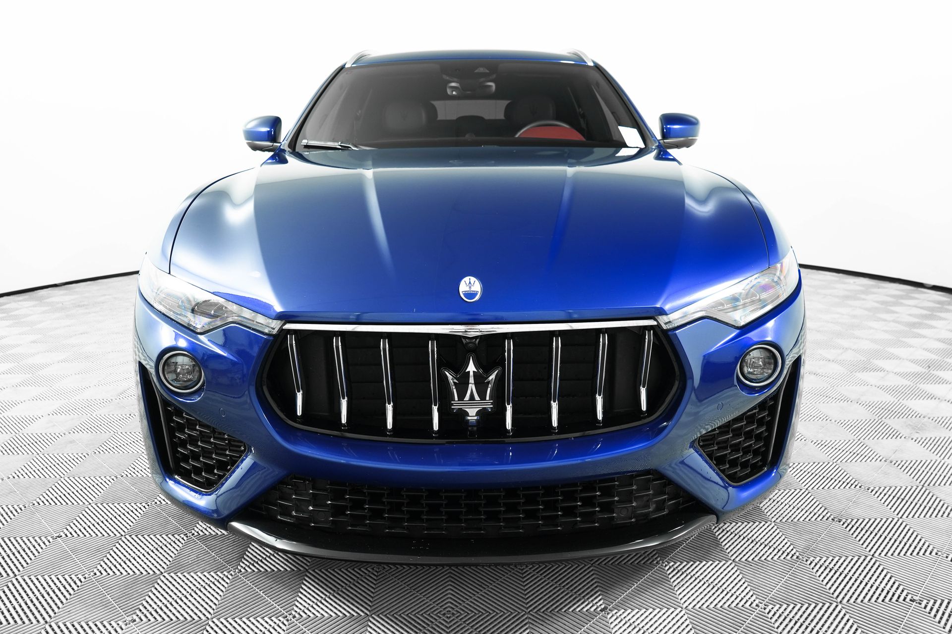 2022 Maserati Levante GT photo 2