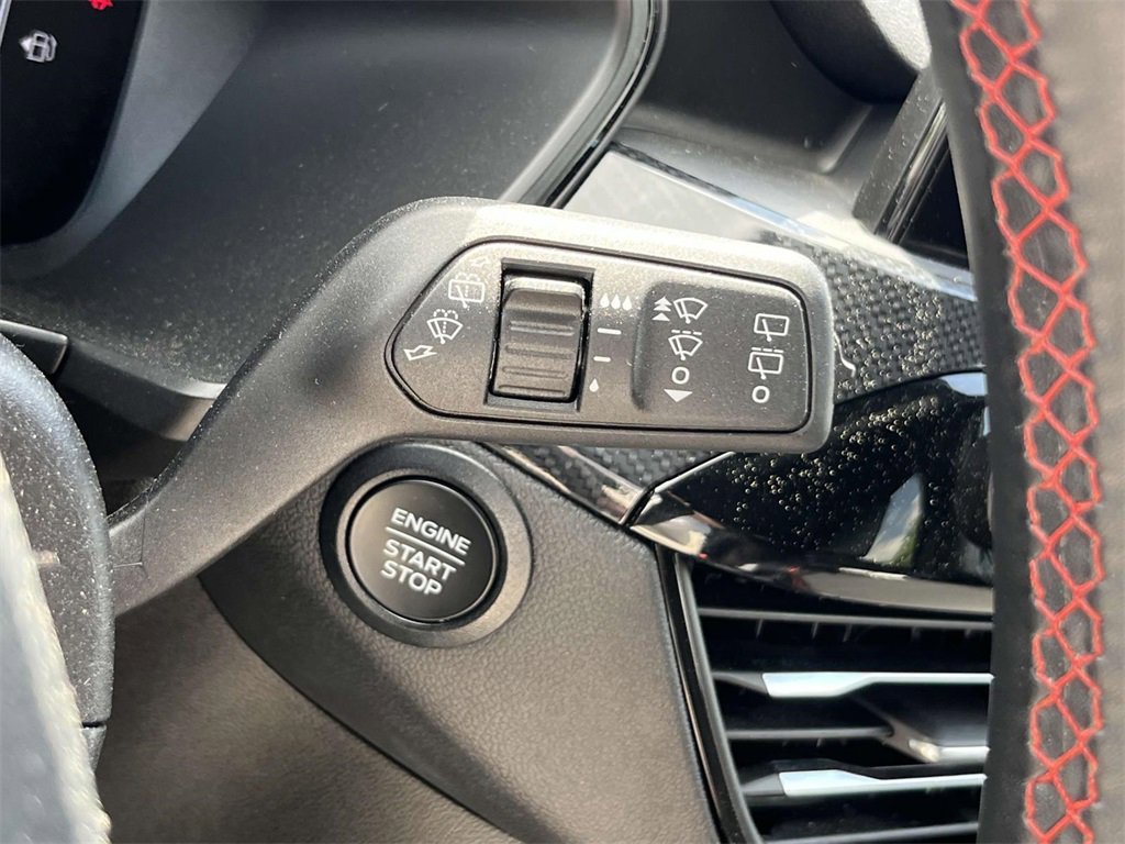 2024 Ford Escape ST-Line photo 20