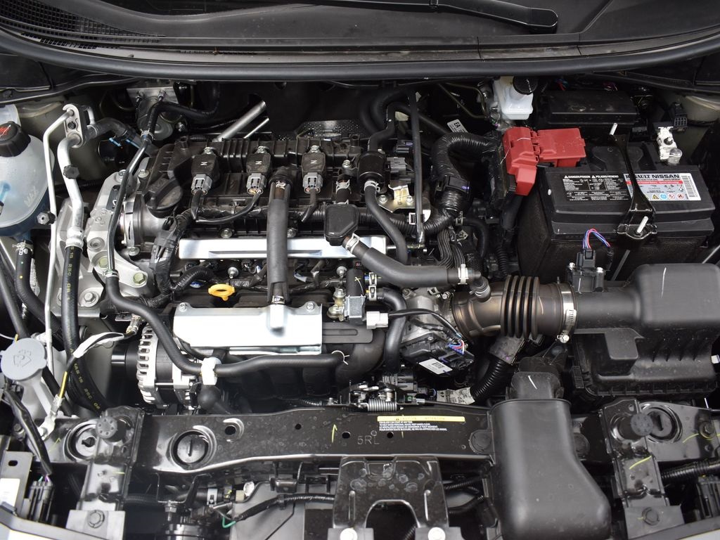 2025 Nissan Versa 1.6 SV photo 31