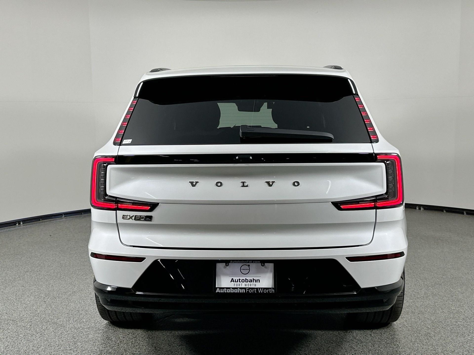 2025 Volvo EX90 Twin Motor Ultra photo 4