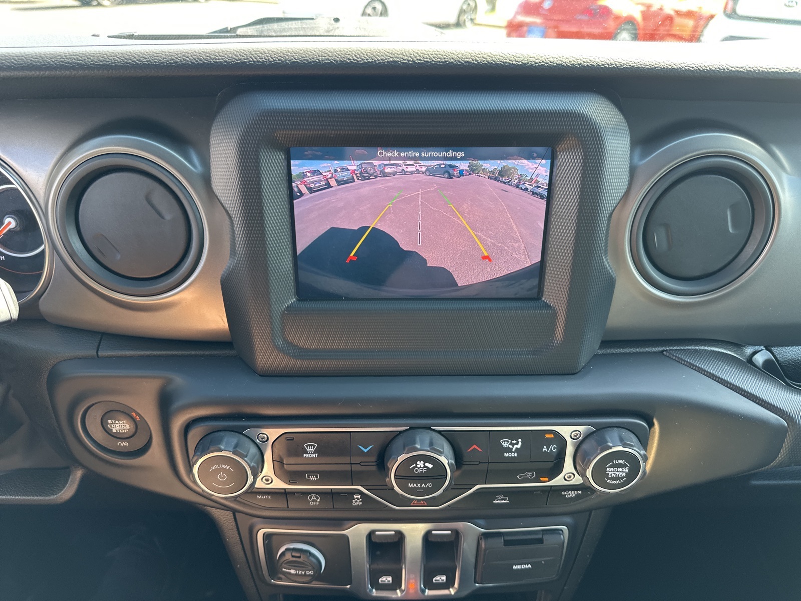 2022 Jeep Wrangler Sport S photo 27