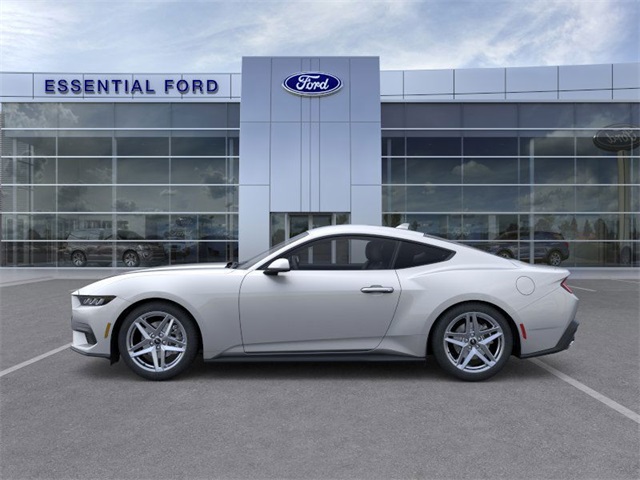 2025 Ford Mustang EcoBoost photo 2