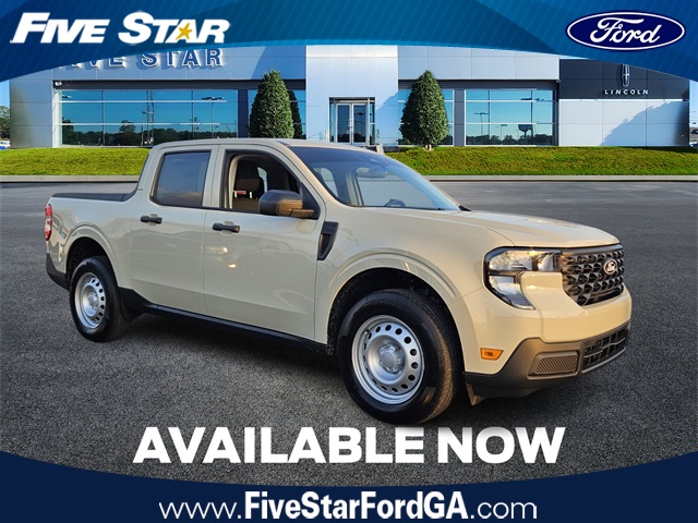 2025 Ford Maverick XL's photo