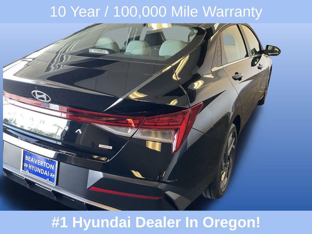 2025 Hyundai Elantra Hybrid Limited photo 6