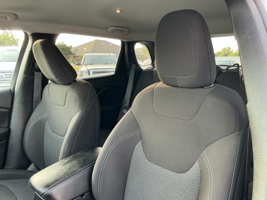 2019 Jeep Cherokee Latitude photo 55