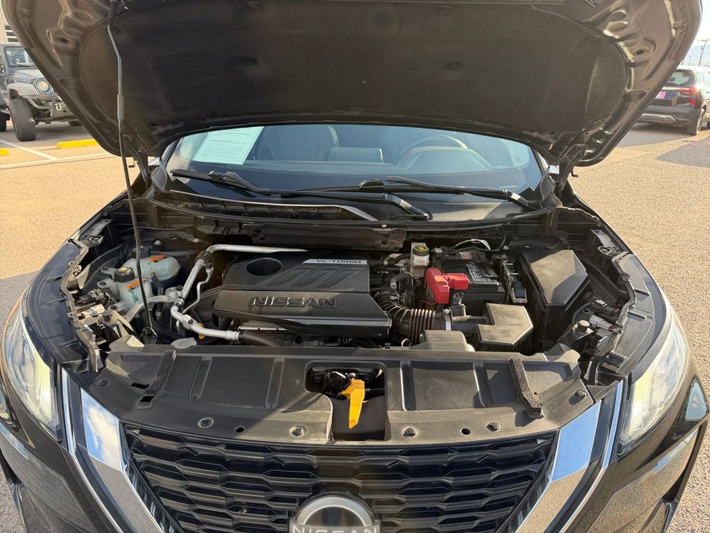 2022 Nissan Rogue S photo 16