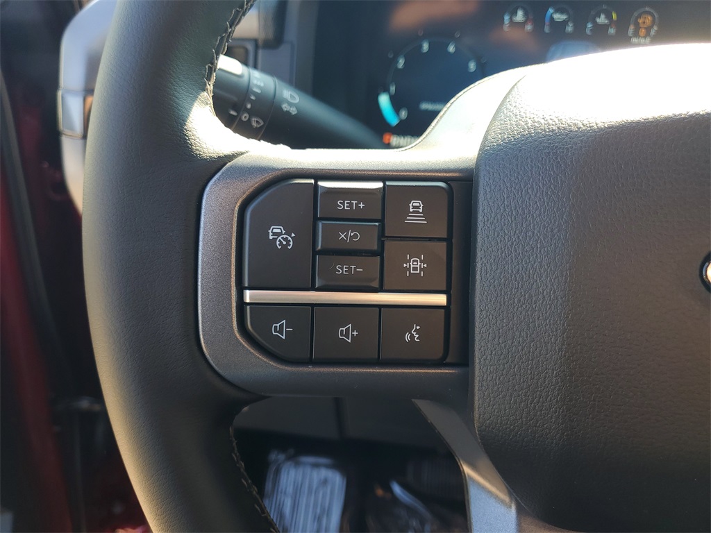 2025 Ford F-150 XLT photo 10