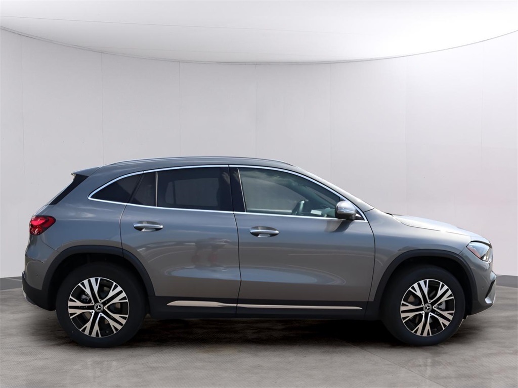 2026 Mercedes Benz GLA 250 4MATIC photo 6