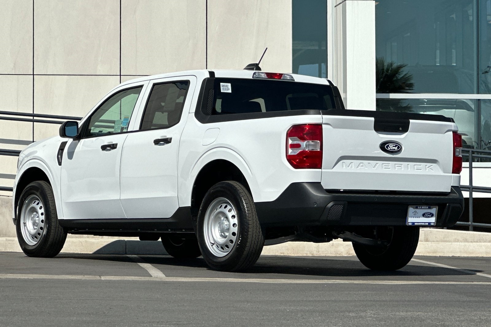 2025 Ford Maverick XL photo 5