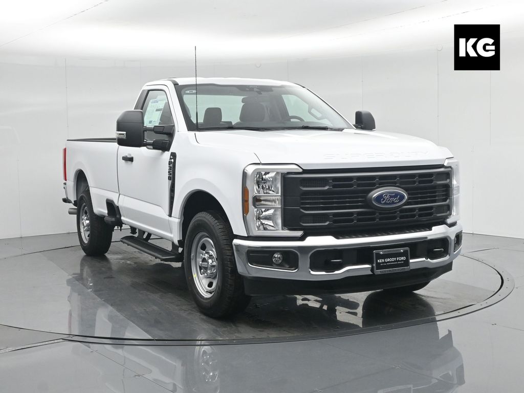 2026 Ford F-350 Base's photo
