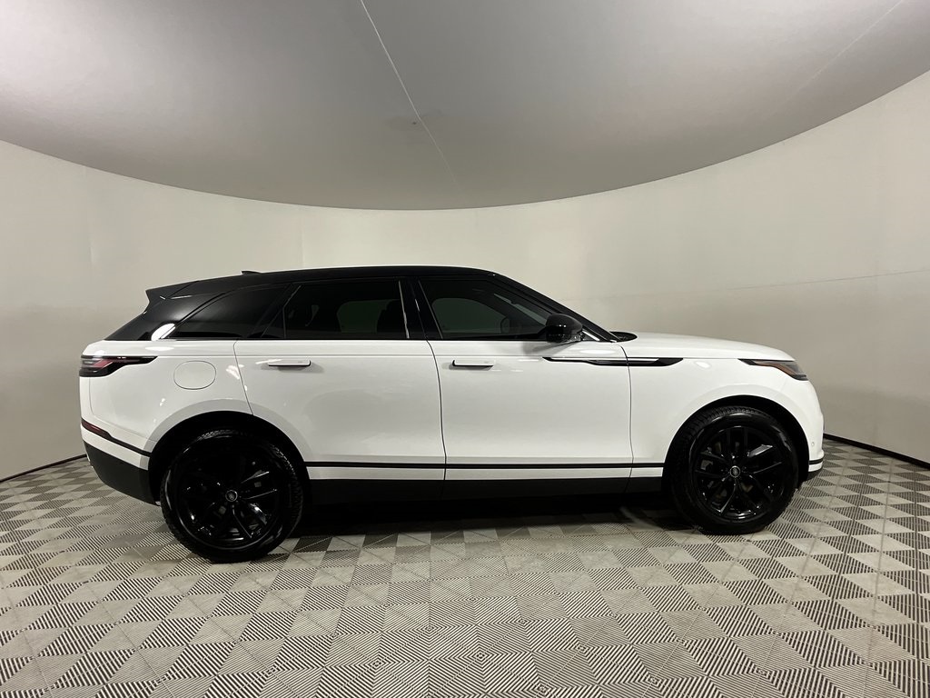 2026 Land Rover Range Rover Velar S photo 4