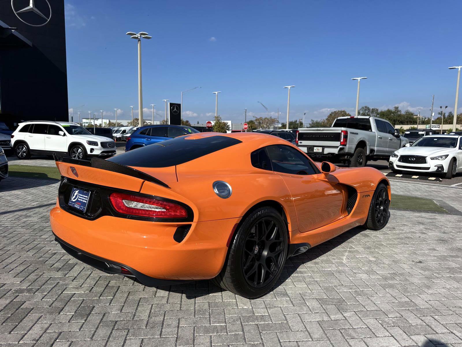 2014 Dodge Viper SRT10 TA photo 4