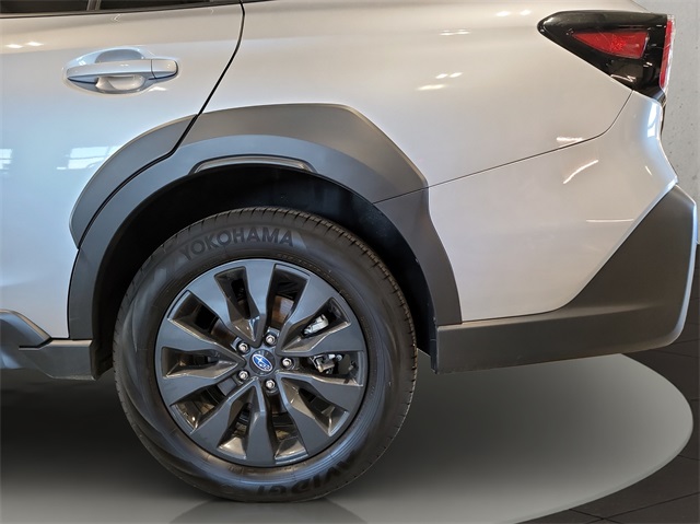 2024 Subaru Outback Onyx Edition photo 4