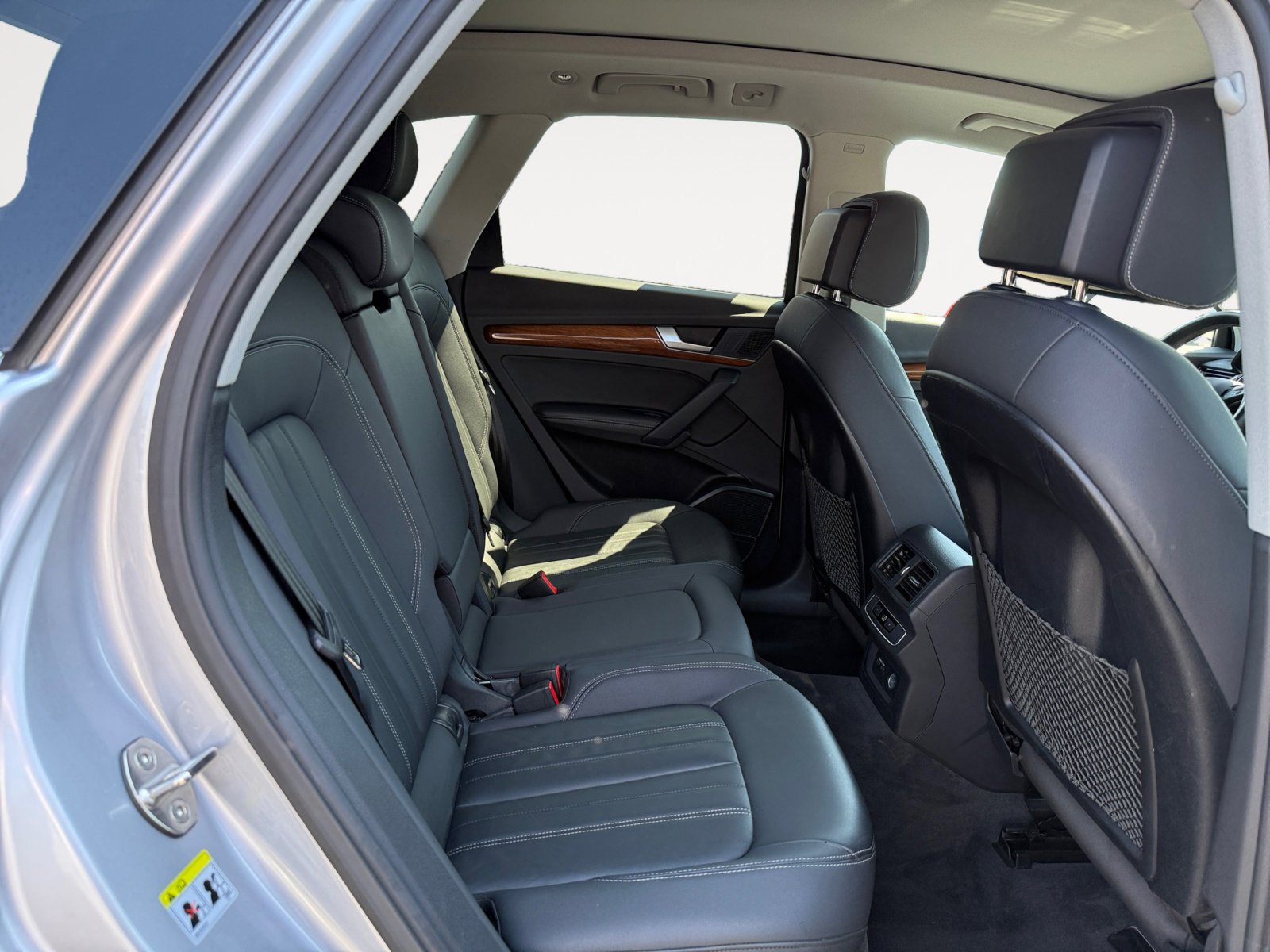 2022 Audi Q5 40 Premium Plus photo 18