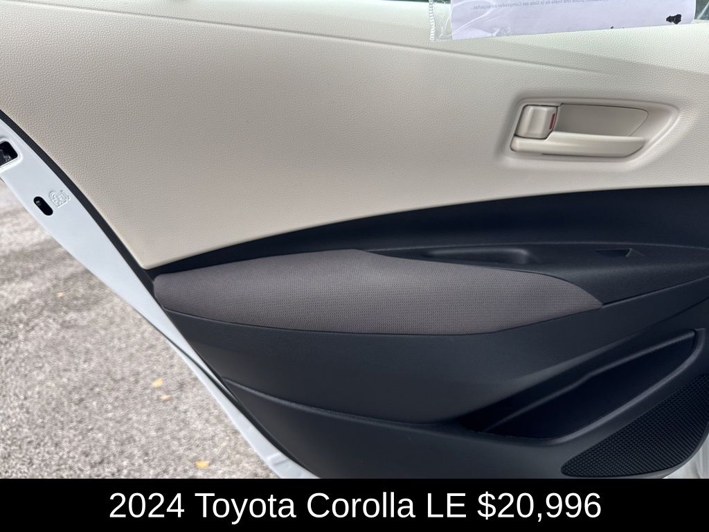 2024 Toyota Corolla LE photo 13