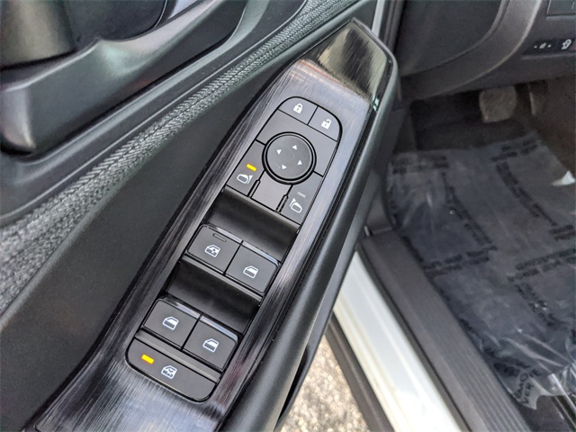 2023 Nissan Rogue S photo 16