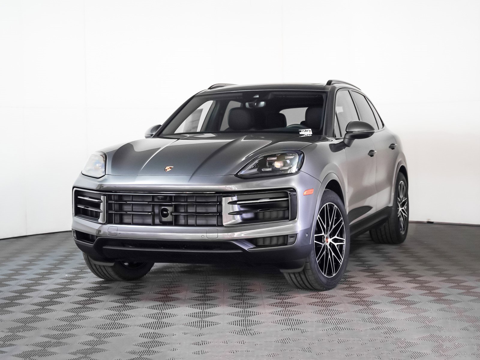 2025 Porsche Cayenne Base