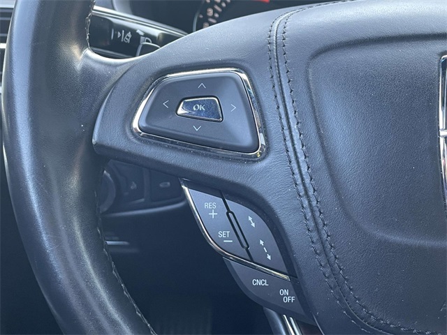 2020 Lincoln MKZ Reserve photo 31