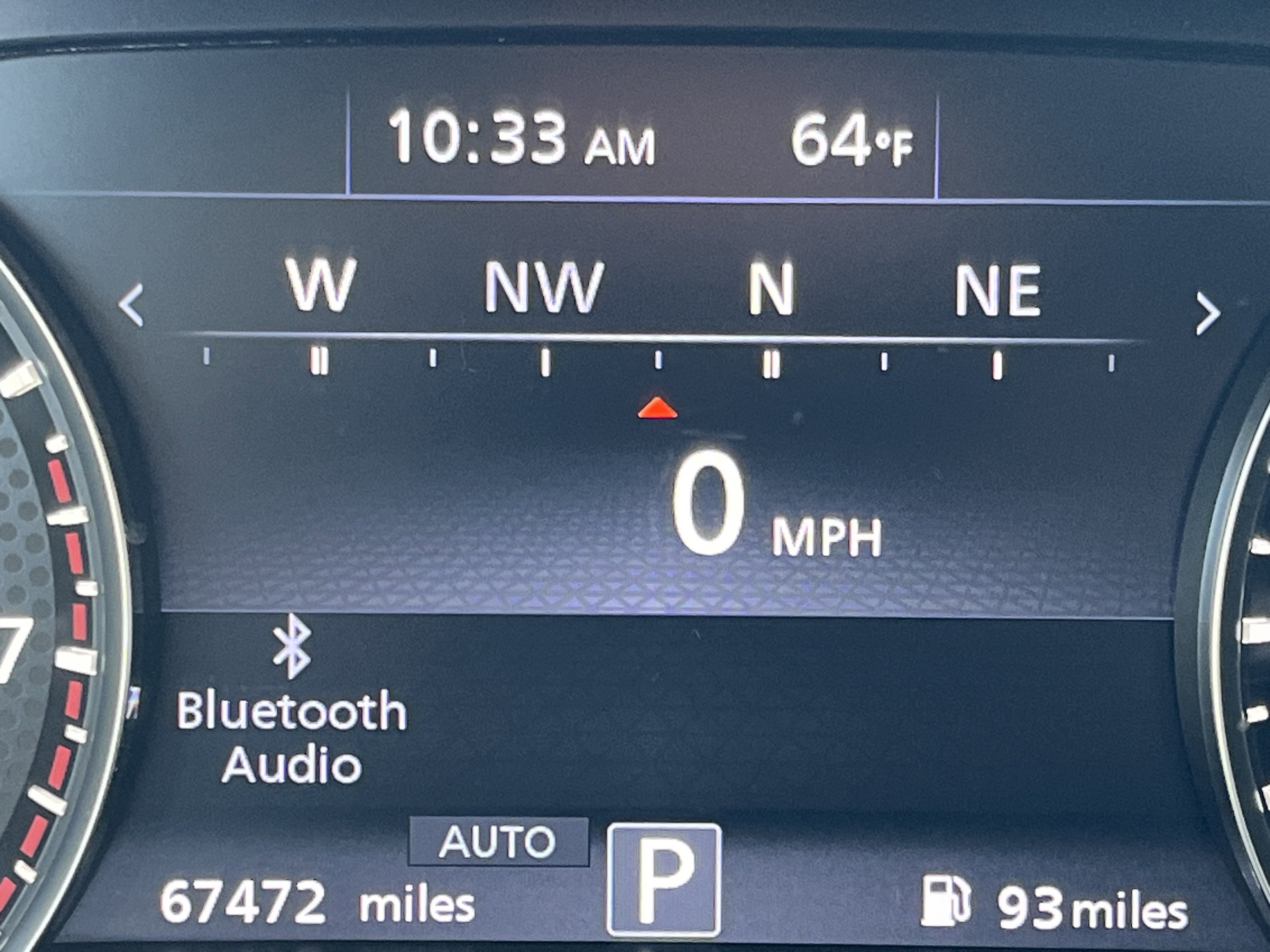 2023 Nissan Armada SL photo 3