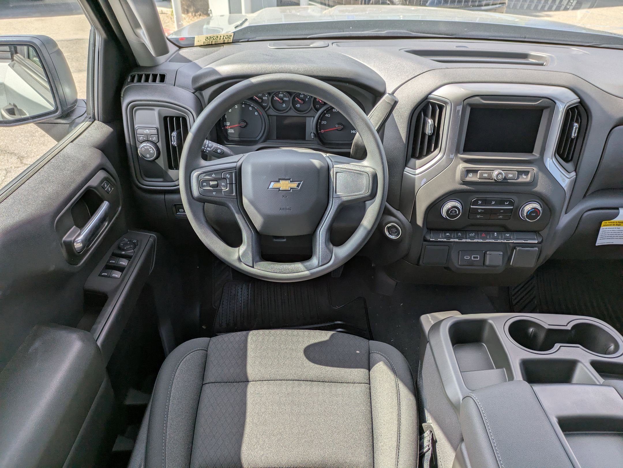 2025 Chevrolet Silverado 1500 Custom photo 14