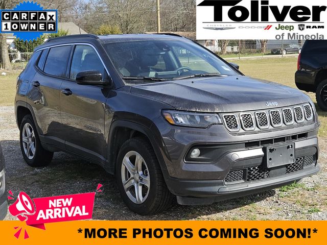 2024 Jeep Compass Latitude's photo