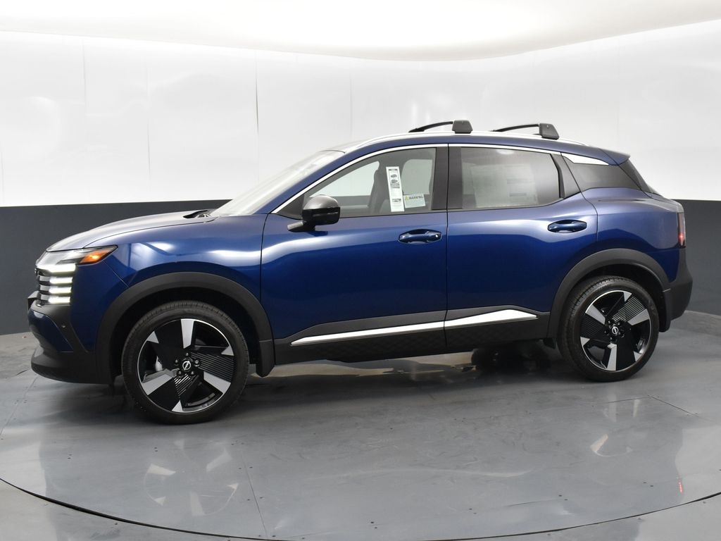 2026 Nissan Kicks SR photo 4