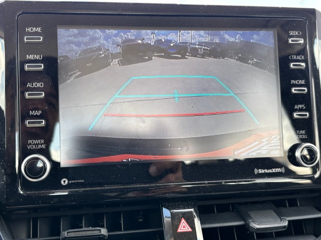 2021 Toyota Corolla LE photo 10