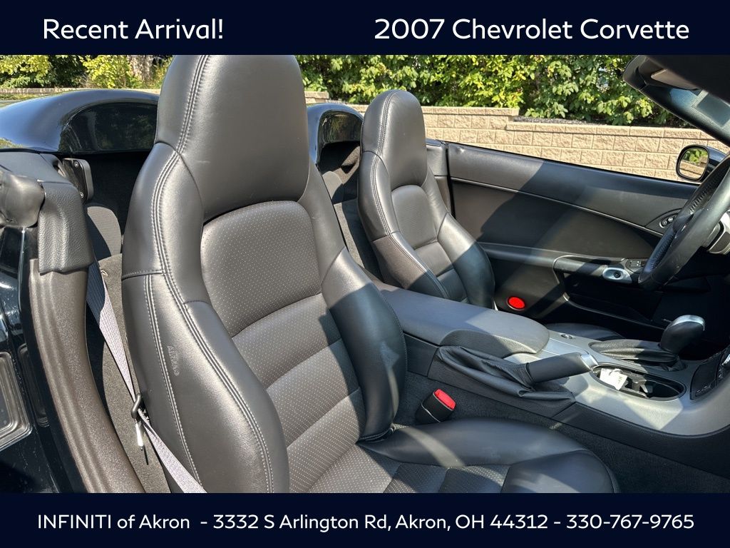 2007 Chevrolet Corvette Base photo 24