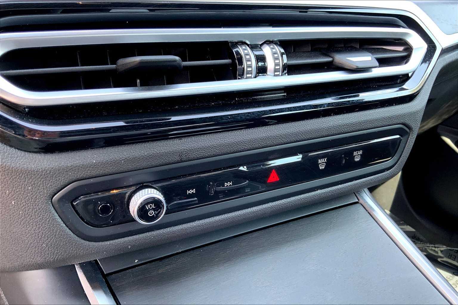 2024 Bmw 330i photo 30