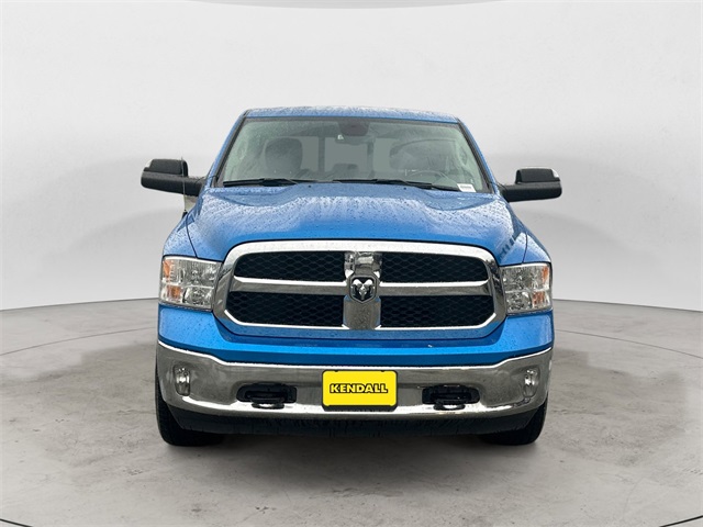 2023 Ram 1500 Classic SLT photo 8