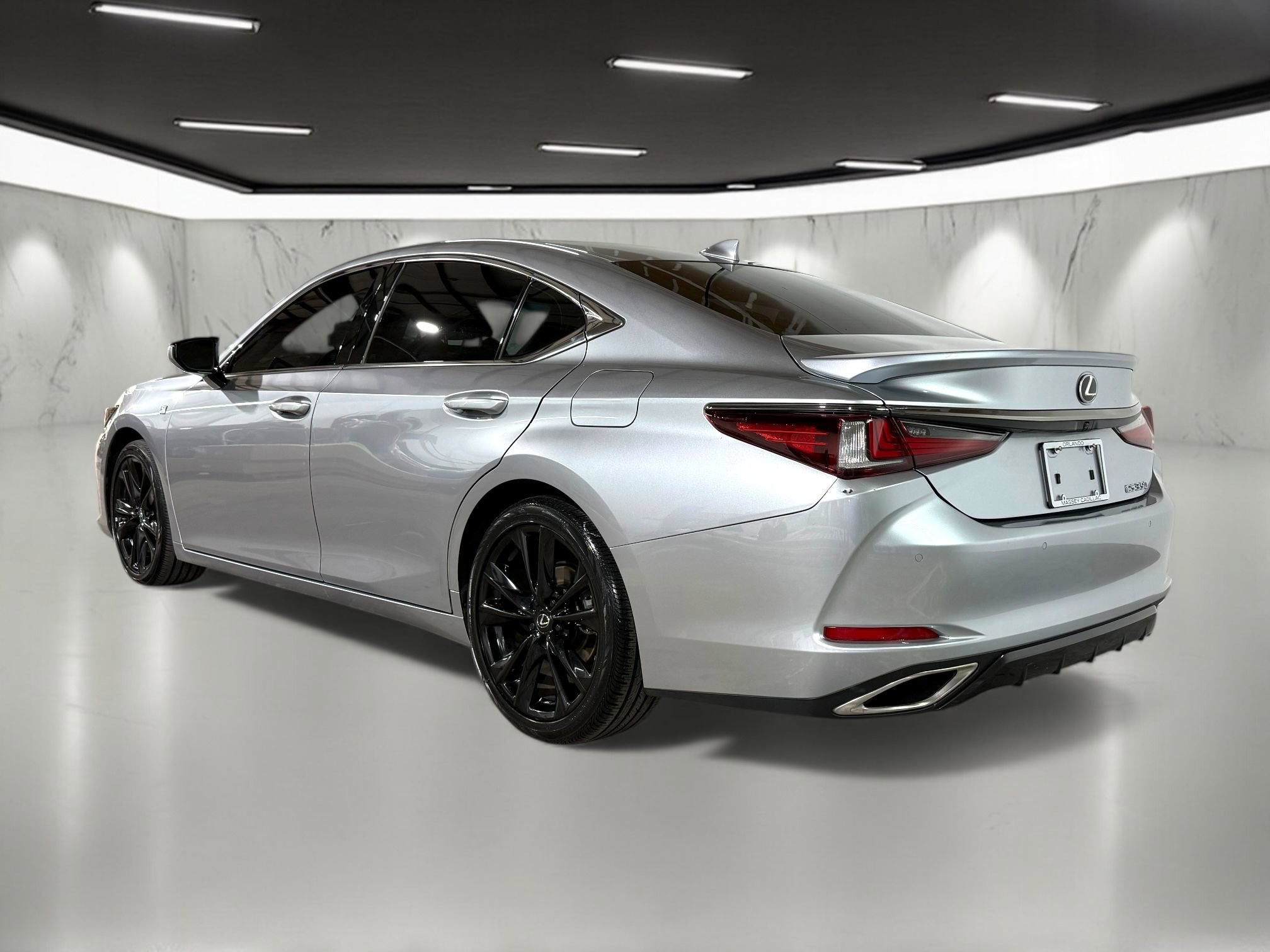 2022 Lexus ES 350 F SPORT photo 3