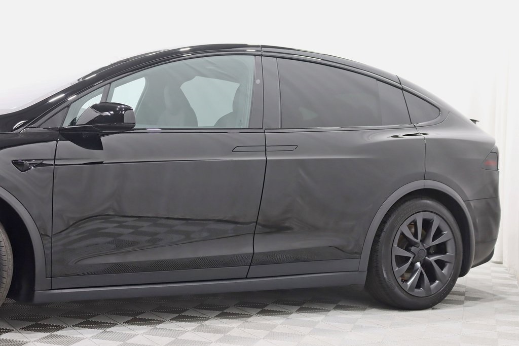 2023 Tesla Model X photo 3