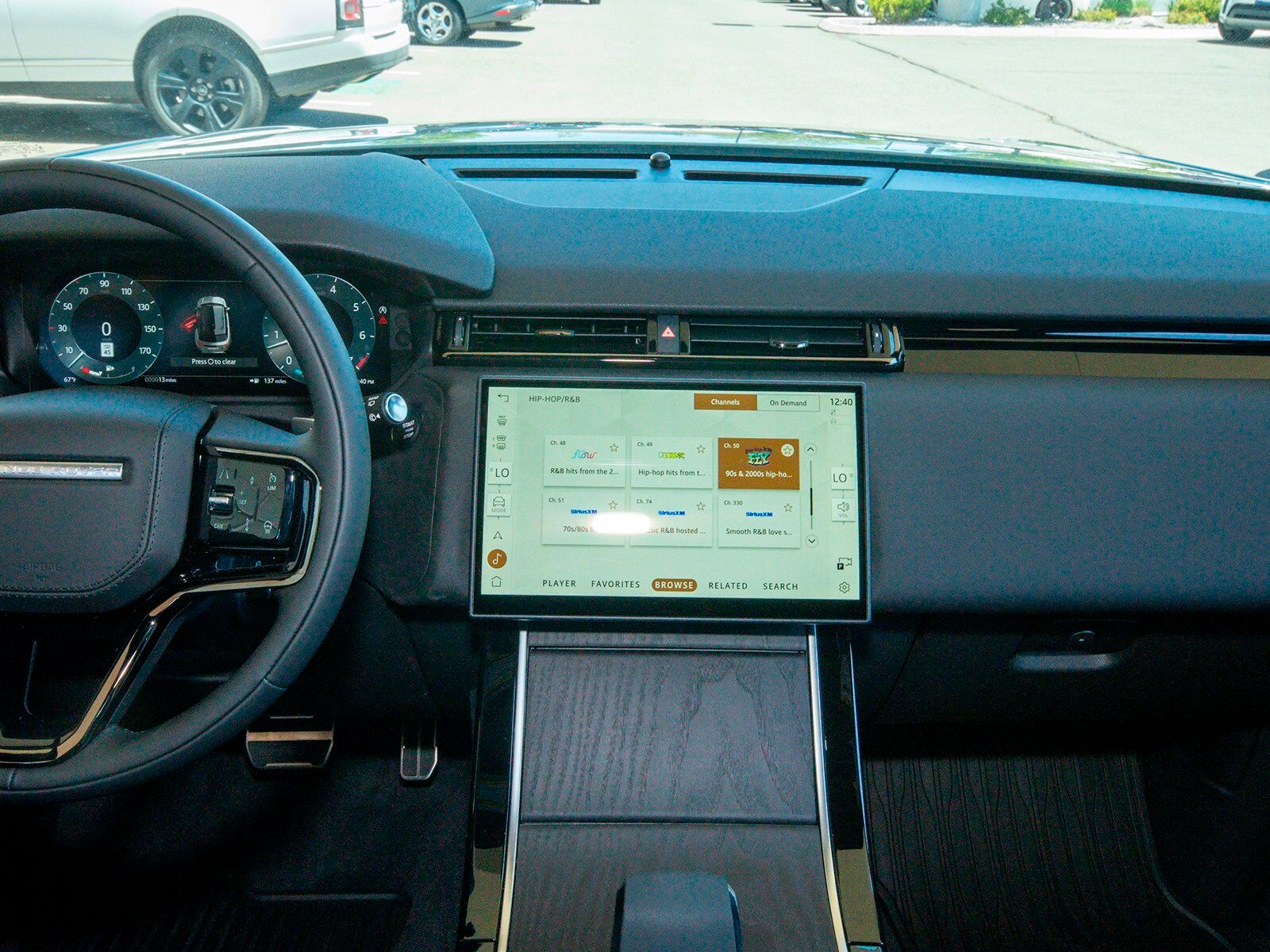 2025 Land Rover Range Rover Velar SE photo 21