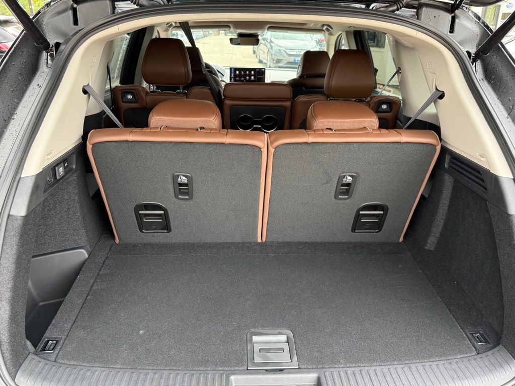 2025 Acura MDX SH-AWD Technology photo 12