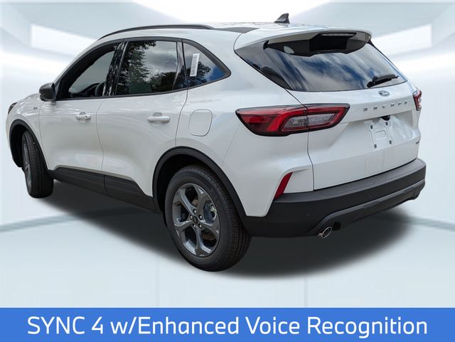 2025 Ford Escape ST-Line photo 5