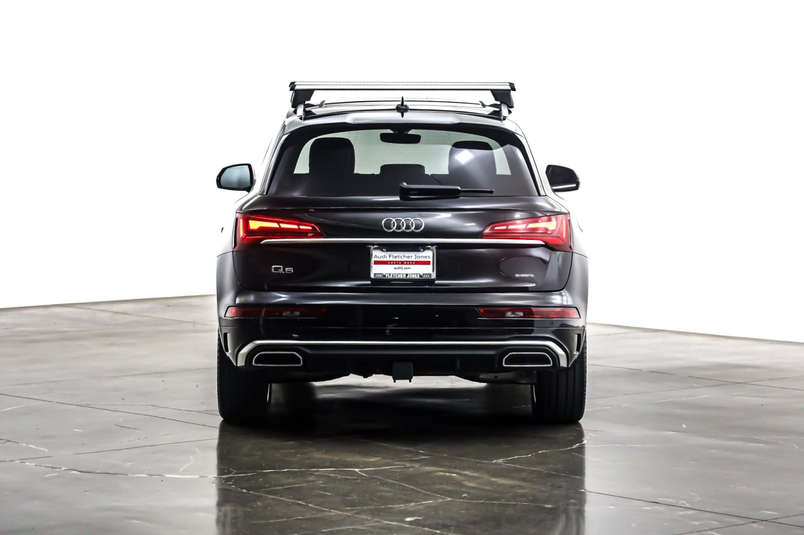 2024 Audi Q5 S line Premium Plus 55 TFSI photo 2
